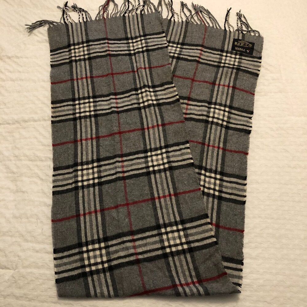 V. Fraas Cashmink Gray And Black Plaid Scarf